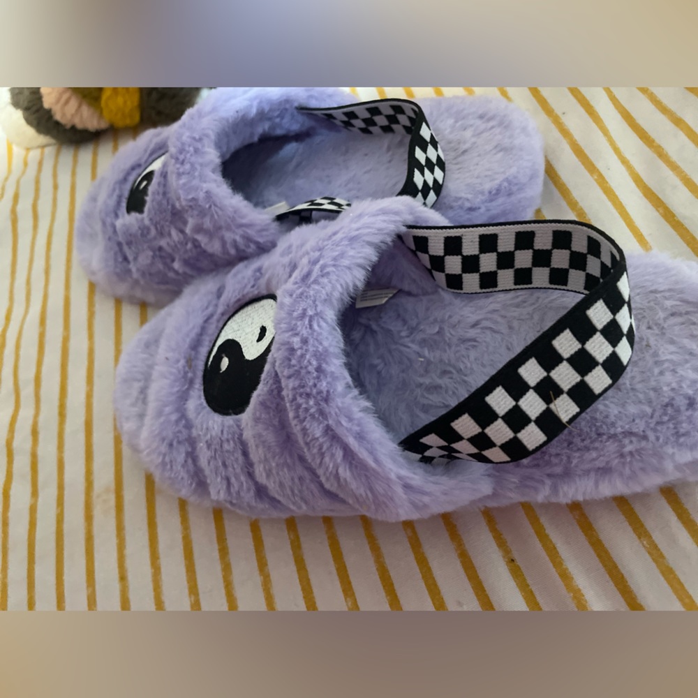 Purple fluffy shoes